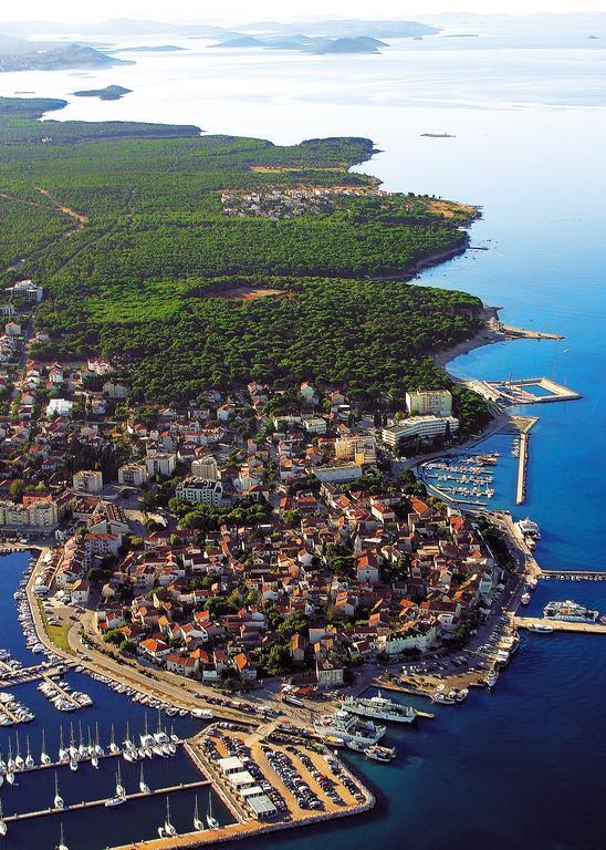 Apartments Kata Biograd Na Moru Esterno foto