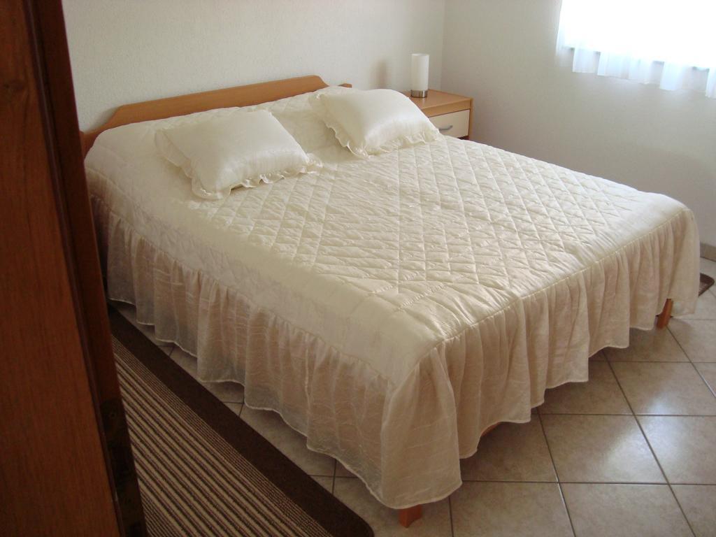 Apartments Kata Biograd Na Moru Esterno foto